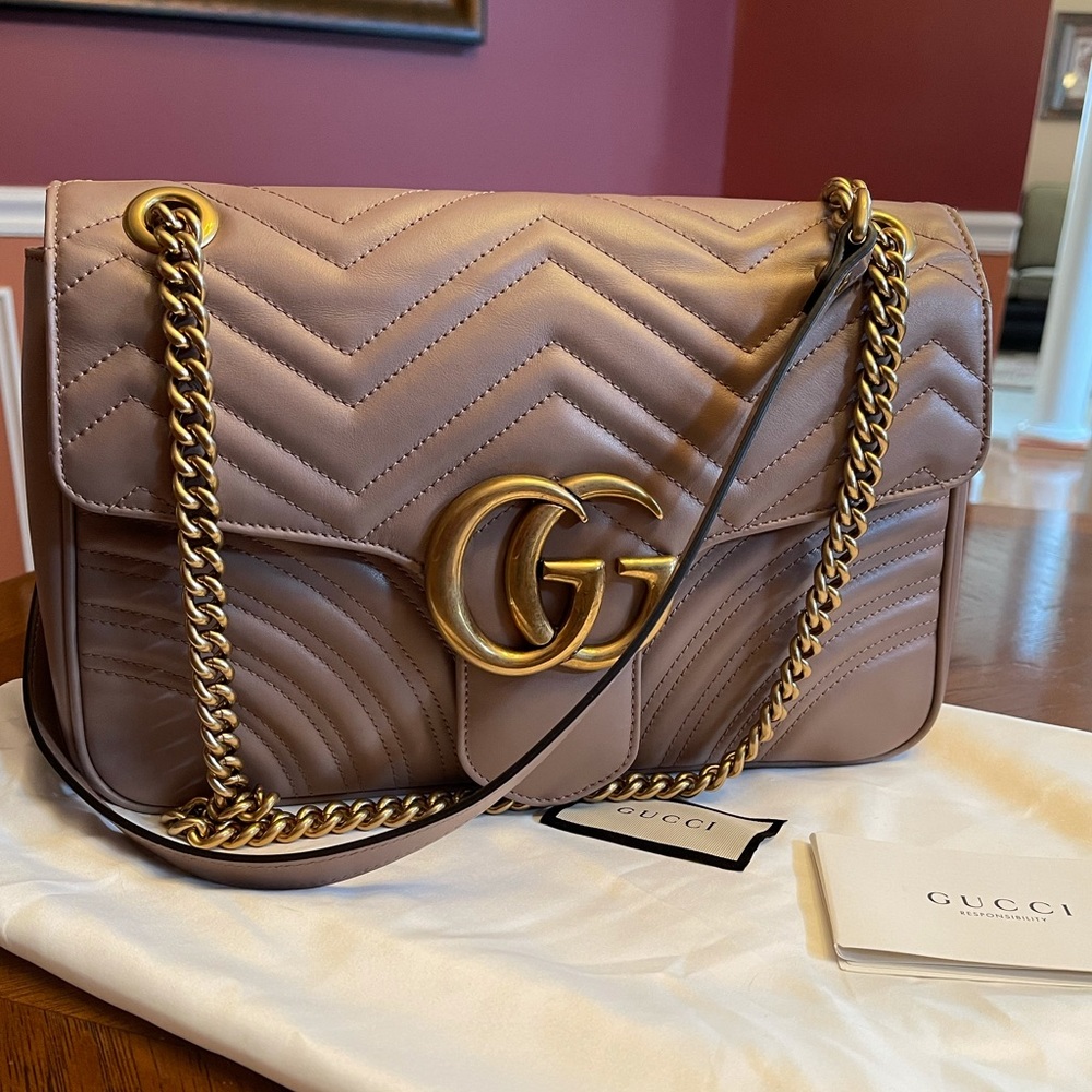 GUCCI MARMONT MEDIUM MATELASSE CHAIN SHOULDER BAG